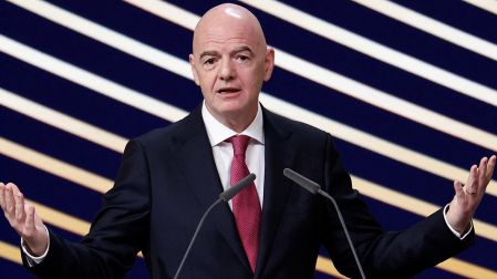 La FIFA presentó el martes su plan de inversión, que generó varias críticas