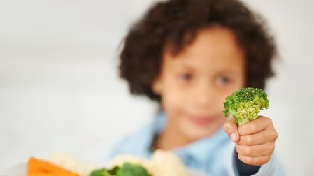 Receta de pizzadillas para niños: fácil, rápida y deliciosa