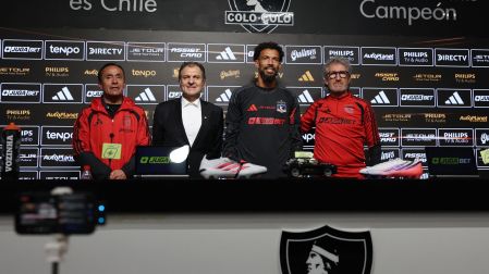 Vozinha fue presentado con Colo Colo