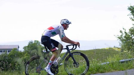 Isaac del Toro regresa a correr tras su histórica participación en el Tour de Francia 2026