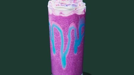Frappuccino de unicornio tipo Starbucks