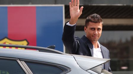 Rodri vive sus primeros momentos en Barcelona previo a su presentación oficial
