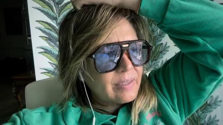 Yolanda Andrade, conductora.