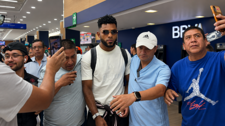Miguel Borja llegó a México.