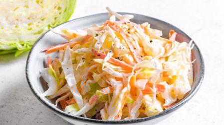 Ensalada de col estilo KFC