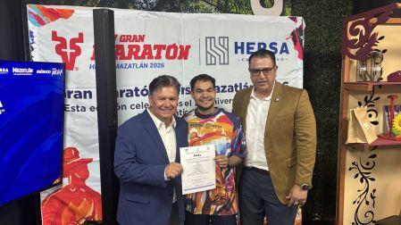 Ismael Barros y Paul Luque, directivos de Venados de Mazatlán, estuvieron presentes durante la presentación de la edición 25 del Gran Maratón Herza Mazatlán 2026.