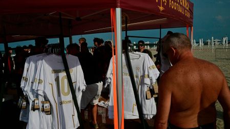 Las playeras de Ronaldinho con el número 10 del Ravenna