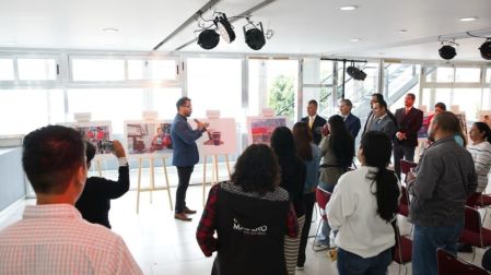 OXXO fortalece su cercanía con las comunidades; inaugura exposición fotográfica.
