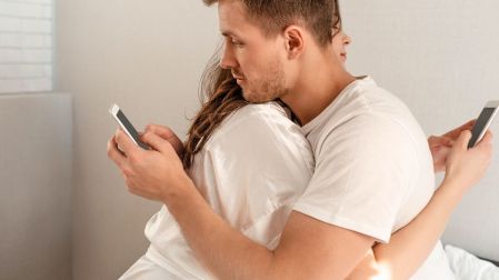 ¿Por qué mi pareja no confía en mí? Razones más allá del amor