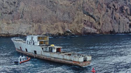 El antiguo buque de la Semar comenzará una nueva vida bajo el mar como refugio de diversas especies.