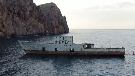 Peces, corales, algas, erizos y langostas encontrarán un nuevo hogar en el casco del ex buque.