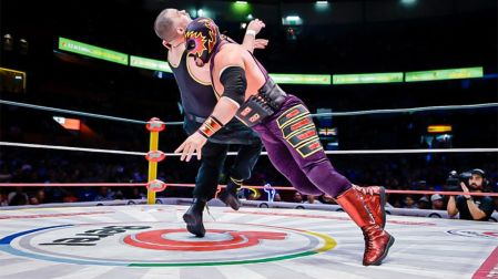 Hechicero venció a Eddie Kingston, gladiador de AEW