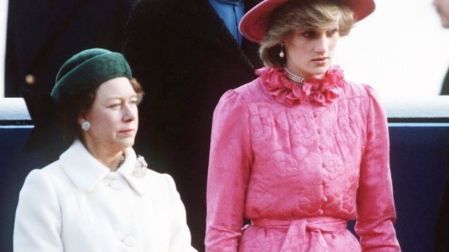 Isabel II apoyó a Diana durante los primeros problemas con Carlos.