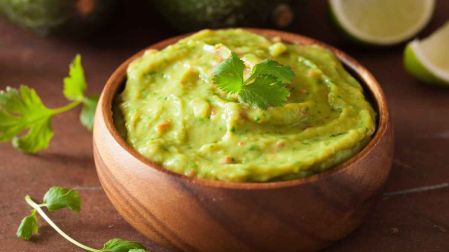 Receta de guacamole tradicional