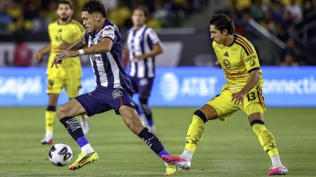 Cambio de Monterrey. Sale Lucas Ocampo y entra L. Orellano al 80'