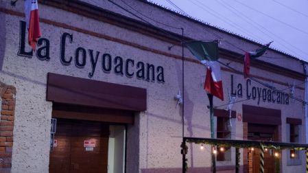 Cantinas en Coyoacán: un recorrido por 4 lugares para comer y beber
