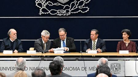La Comisión Técnica de la UNAM determinó que la crisis en el examen de admisión 2026 fue multicausal, combinando fallas de diseño, contrato tardío y trampas.