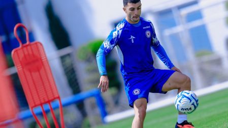 Erik lira podría jugar en contra de Santos Laguna