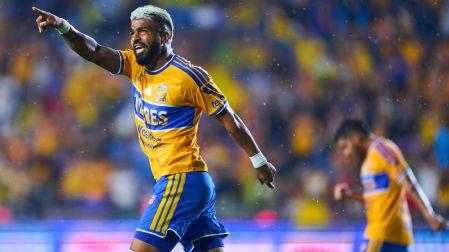 Rodrigo Aguirre anotó el 1-1 para Tigres en contra de Necaxa