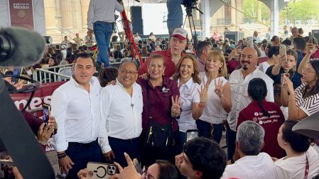 Andrés Mijes acompañó a Claudia Sheinbaum en su Segundo Informe de Gobierno en Monterrey, ante más de 20 mil ciudadanos reunidos en la Macroplaza.