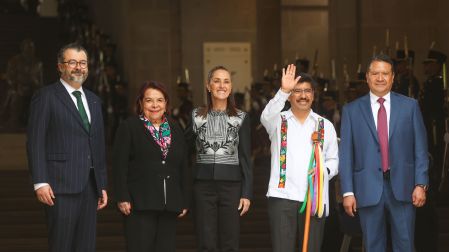 Claudia Sheinbaum llega a la SCJN junto al ministro presidente Hugo Aguilar Ortiz para el informe de labores 2024.