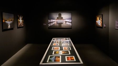 La exposición "Miradas de la fotografía contemporánea francesa" se presenta desde hoy en el Centro de la Imagen.