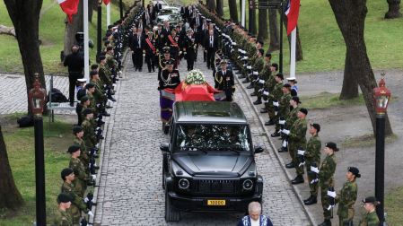 (L-R) King Carl King Carl XVI Gustaf of Sweden, King Haakon VIII of Norway and King Frederik X of Denmark walk behind the bier carrying Norway's King Harald V after the funeral service on the way to Akershus Fortress where King Harald is to be laid to rest on September 9, 2026 in Oslo. Harald, who died on August 28, 2026 at the age of 89, was be laid to rest in the crypt of the royal mausoleum of Akershus Castle, a medieval fortress overlooking Oslo Fjord, after a service at the Oslo Cathedral. (Photo by Trond R Teigen / POOL / AFP)
