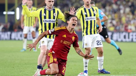 Intenso empate 1-1 entre el Fenerbahce y la Roma en la jornada 1 de la Fase Liga de la Champions League 2026-2027
