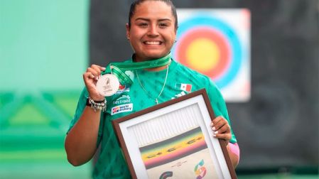 Dafne Quintero tuvo el apoyo de sus paisanos en la Final de la Copa del Mundo de Tiro con Arco Saltillo 2026