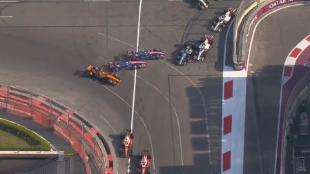 Seis pilotos quedaron involucrados en este accidente