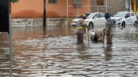 Encharcamientos provocados por las fuertes lluvias que se registran en Coahuila y Durango