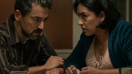 Luis Gerardo Méndez (Ramon) y Adriana Paz (Cecilia).