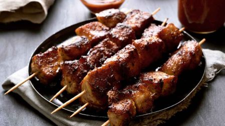 Receta de brochetas de cerdo jugosas