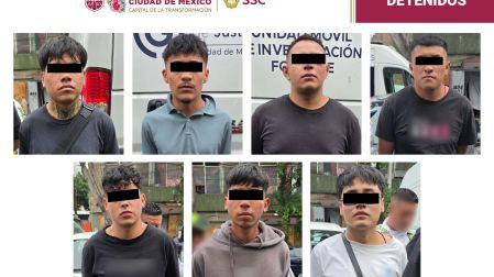 La SSC informó que los agentes realizaban un operativo para recuperar espacios peatonales