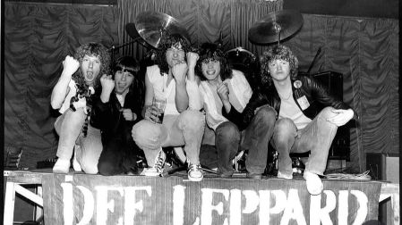 Def Leppard, gira en 2027.