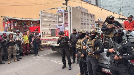 De manera simultánea, se realizó otro decomiso por el mismo motivo, en un local comercial ubicado en la calle Aranda