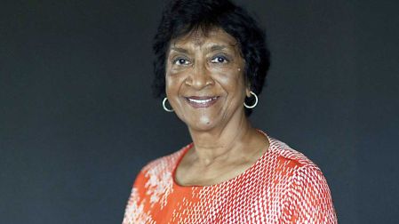 Retrato de Navanethem Navi Pillay, ganadora del Nobel 2026.