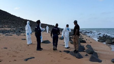 Entre los 109 cuerpos hallados figuran 52 hombres, 42 mujeres, nueve niñas y seis niños. Más de 80 personas sobrevivieron al naufragio, todas de nacionalidad etíope.