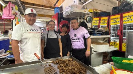 El Profe, el más americanista del Mercado Isabel La Católica (CDMX).