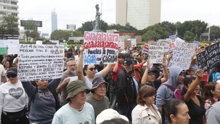 La jefa de Estado subrayó que la atención al problema de desabasto y contaminación del agua en la zona metropolitana de Guadalajara debe mantenerse como una prioridad.