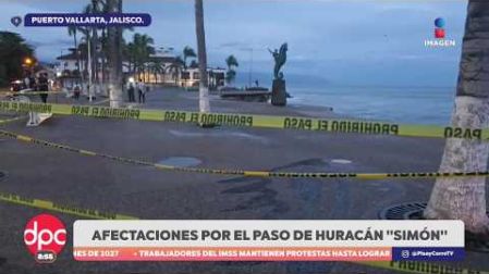 #PuertoVallarta, #Jalisco, registra afectaciones por el paso del huracán “Simón”, con aumento del oleaje, suspensión de actividades y cierre del aeropuerto.

Karla Méndez con el reporte:

#NoticiasImagen #PaolaRojasDPC 

De Pisa y Corre con Paola Rojas de lunes a viernes a las 8:00 am por Imagen Televisión.

Visita también nuestra página www.imagentv.com 

O en las redes De Pisa y Corre:

Instagram: https://www.instagram.com/depisaycorretv
TikTok: https://www.tiktok.com/@depisaycorretv
X: https://twitter.com/PisayCorreTV
Facebook: https://facebook.com/depisaycorretv

O en nuestras redes de Imagen Noticias:

Instagram: https://www.instagram.com/imagentvnoticias
TikTok: https://www.tiktok.com/@imagennoticias
X: https://twitter.com/imagentvmex
Facebook: https://facebook.com/ImagenTVNoticias

¡Déjanos tus comentarios, da like, comparte y suscríbete!