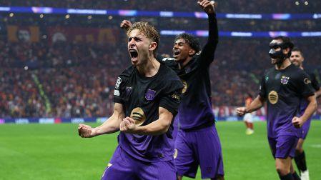 El Galatasaray fue goleado 1-4 por el Barcelona en el Ali Sami Yen Spor Kompleksi de Estambul, Fase Liga de la jornada 2 de la Champions League