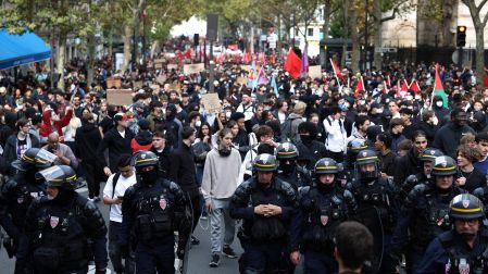 Manifestaciones registradas en calles de París, Francia