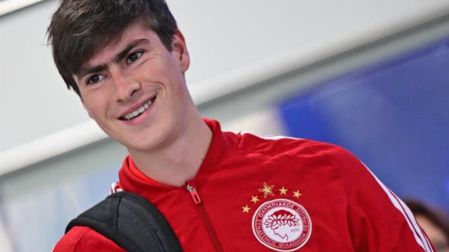 Armando "La Hormiga" González realizó el viaje a Marsella para el duelo de la Jornada 2 de la Europa League
