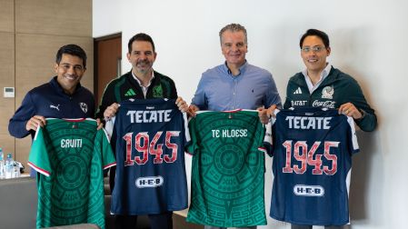 Walter Erviti (director deportivo del Monterrey), Duilio Davino (director de selecciones varoniles FMF), Dennis te Kloese (presidente deportivo del Monterrey) y Enrique Nieto (vicepresidente de selecciones nacionales).