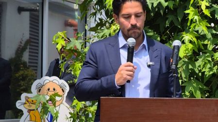 SimiPet Care abre su primer laboratorio clínico veterinario