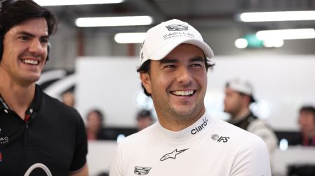 Checo Pérez señaló que el tope de gastos limita las posibilidades de Cadillac.