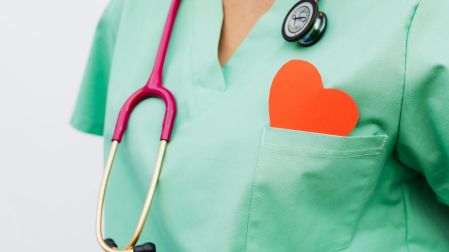 Terapia de Soporte Vital: ¿Qué es y cuándo se determina que un paciente la necesita?