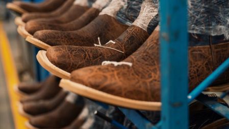Con una historia de décadas en la fabricación de calzado, León busca demostrar que su industria también tiene un lugar en las pasarelas y las tendencias internacionales.