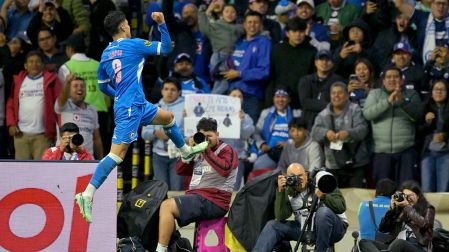 Así festejó Omar Campos el 3-0 de Cruz Azul sobre Juárez en el Estadio Banorte